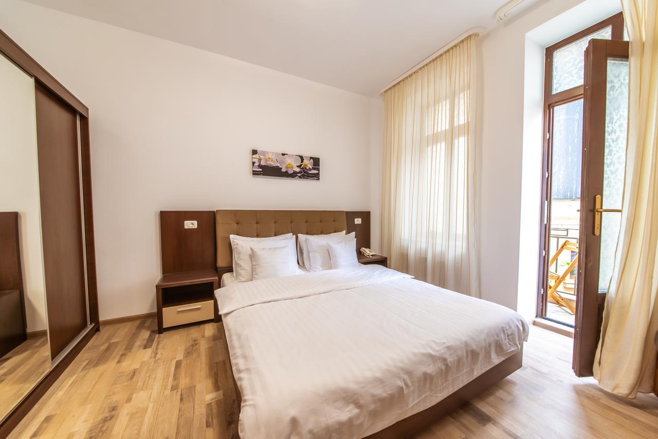 Bucharest Boutique By Jullie Aparthotel Exterior photo